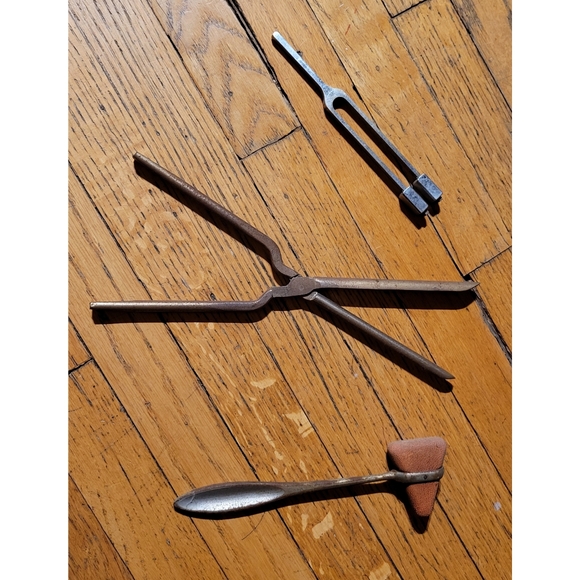 Antique Tools - Picture 1 of 2
